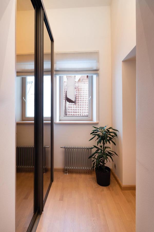 Old Riga Two Bedroom Apartment With 2 Bathrooms Extérieur photo
