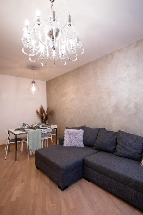Old Riga Two Bedroom Apartment With 2 Bathrooms Extérieur photo