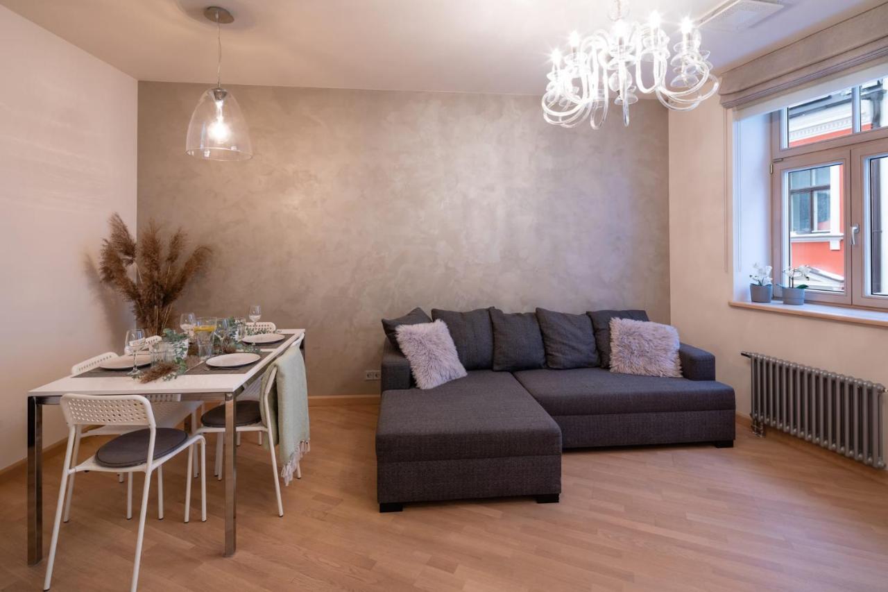 Old Riga Two Bedroom Apartment With 2 Bathrooms Extérieur photo