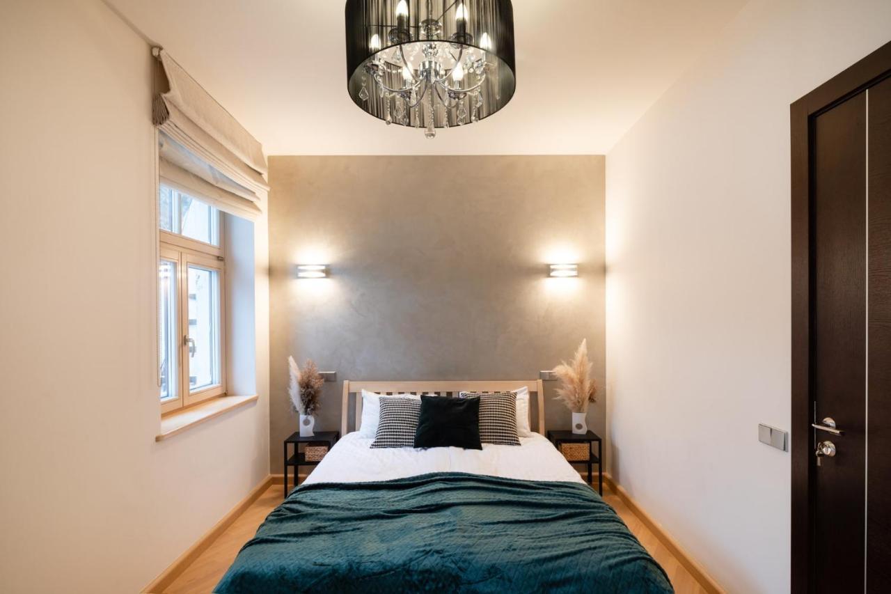 Old Riga Two Bedroom Apartment With 2 Bathrooms Extérieur photo