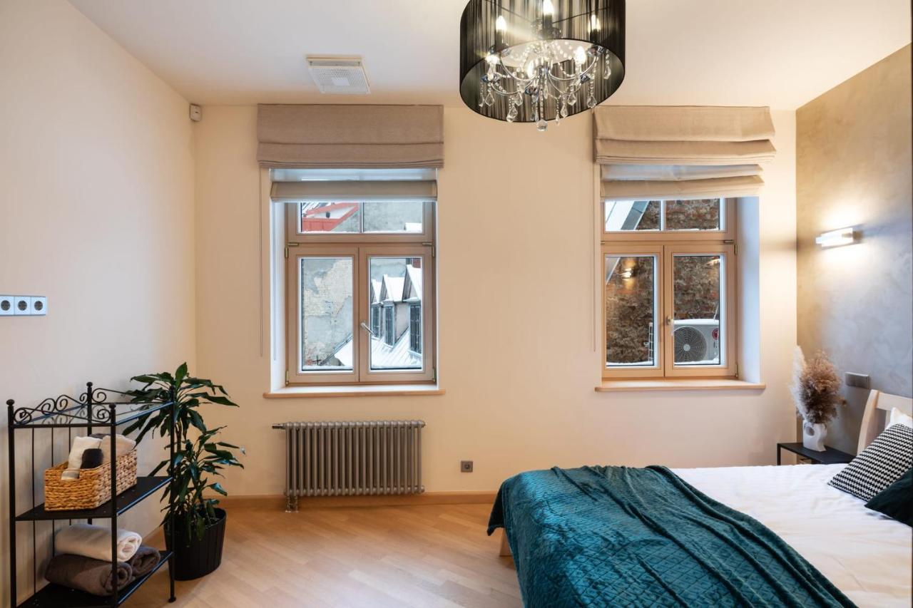Old Riga Two Bedroom Apartment With 2 Bathrooms Extérieur photo