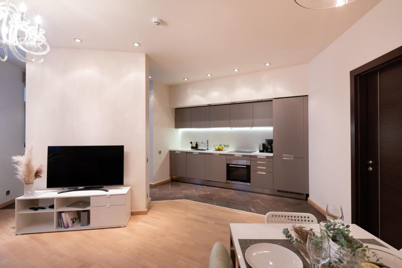 Old Riga Two Bedroom Apartment With 2 Bathrooms Extérieur photo
