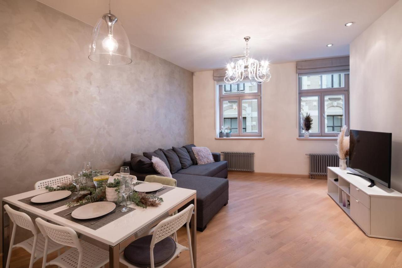 Old Riga Two Bedroom Apartment With 2 Bathrooms Extérieur photo